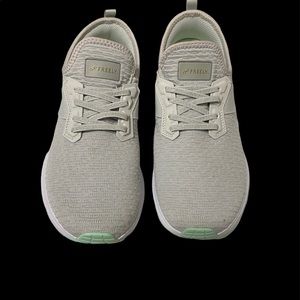 Freely Shoes - Slip-On Shoes Sz 10 B Comfortable Soft Training | Color: Gray